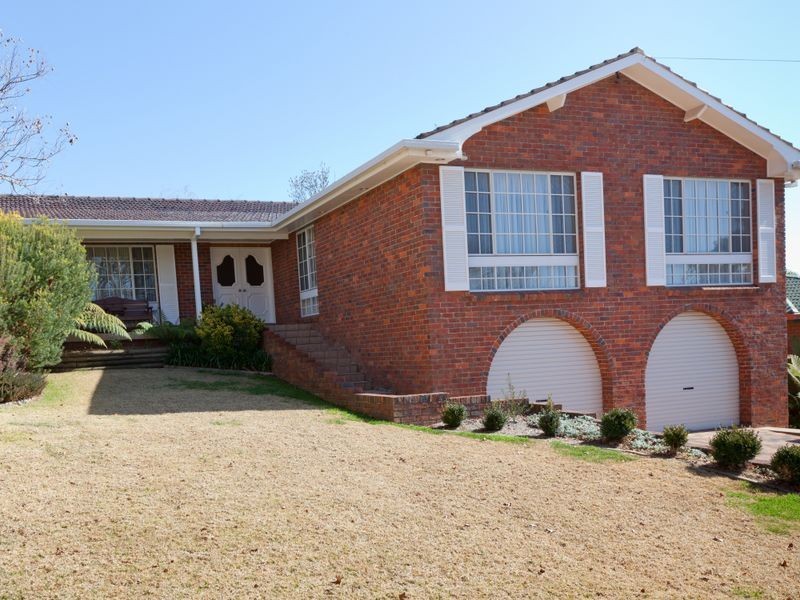 7 Maple Avenue, Orange NSW 2800