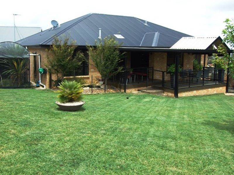 9 Rutherford Place, Orange NSW 2800