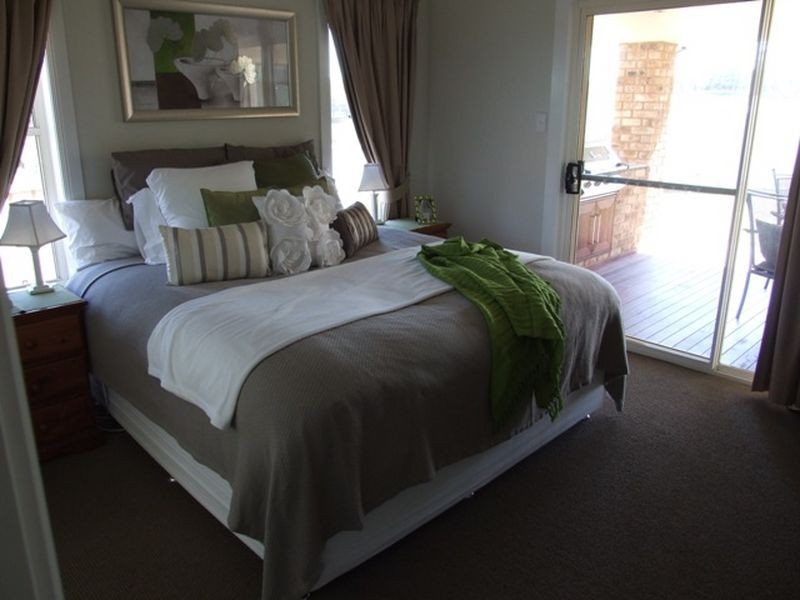 7 Candlebark Crescent, Orange NSW 2800