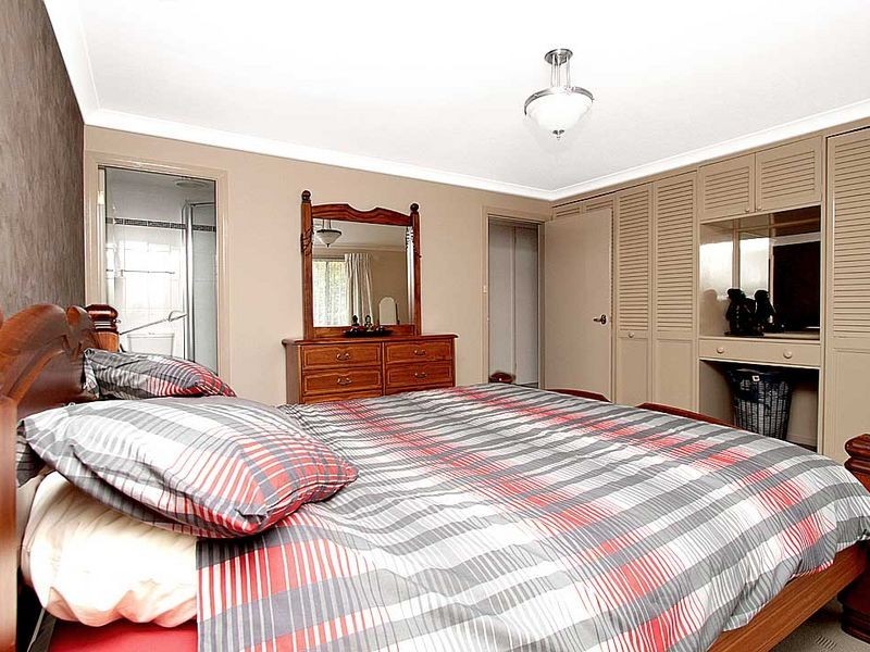 10 Pasadena Place, Orange NSW 2800
