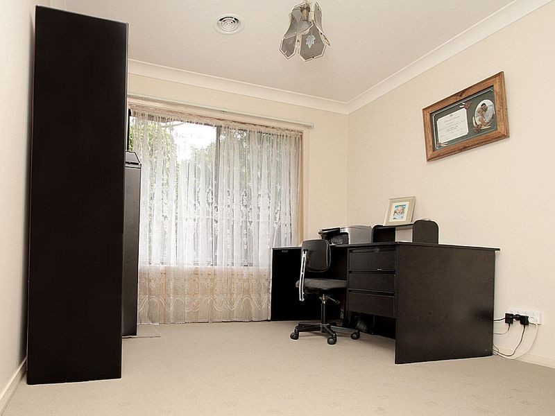 10 Pasadena Place, Orange NSW 2800