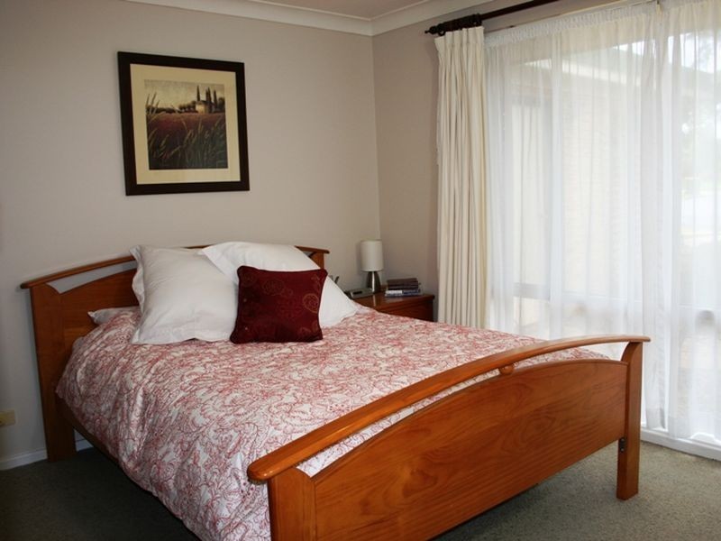 15 Wahratta Way, Orange NSW 2800