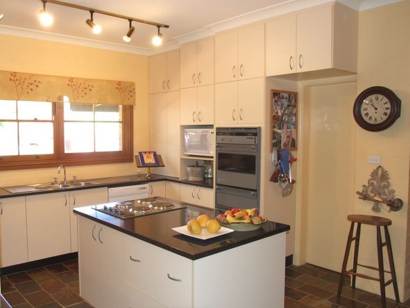 Snowline Pinnacle Road, Orange NSW 2800