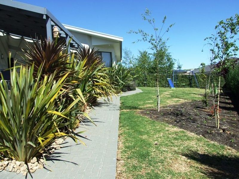 22 Valencia Drive, Orange NSW 2800