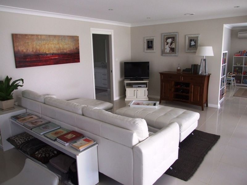 9 Candlebark Crescent, Orange NSW 2800