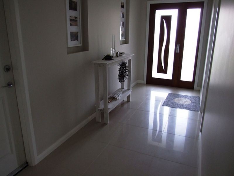 9 Candlebark Crescent, Orange NSW 2800