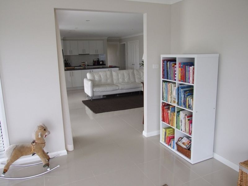 9 Candlebark Crescent, Orange NSW 2800