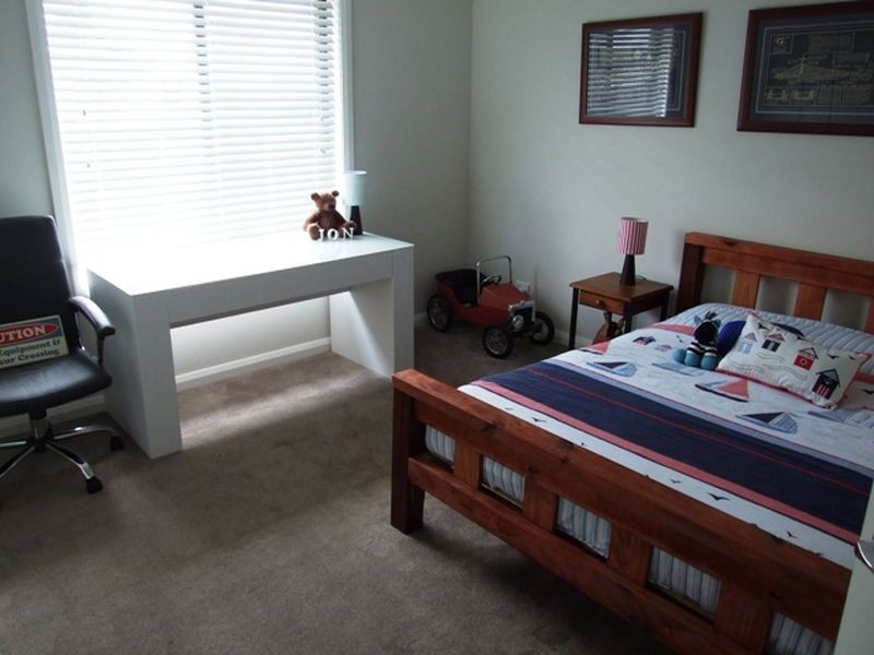 9 Candlebark Crescent, Orange NSW 2800