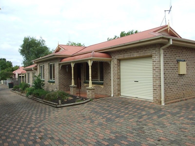 2/57 Casey Street, Orange NSW 2800