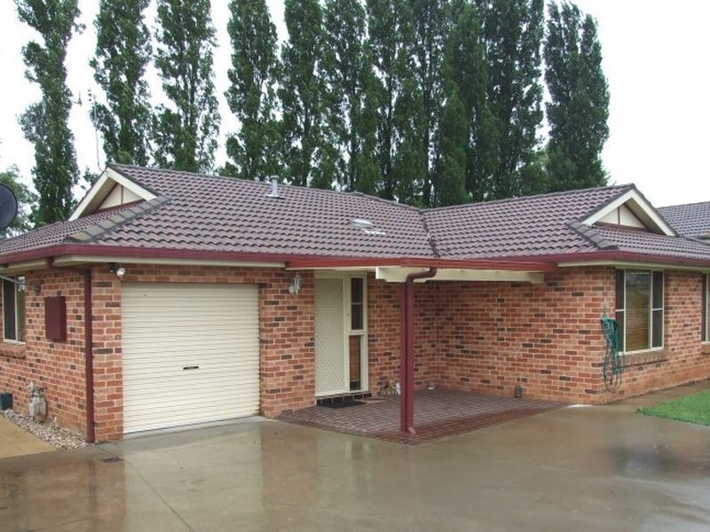 12 Orchard Grove Road, Orange NSW 2800