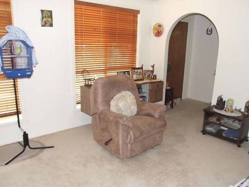 12 Orchard Grove Road, Orange NSW 2800