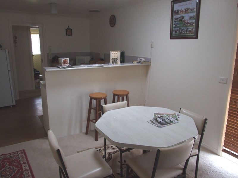 12 Orchard Grove Road, Orange NSW 2800