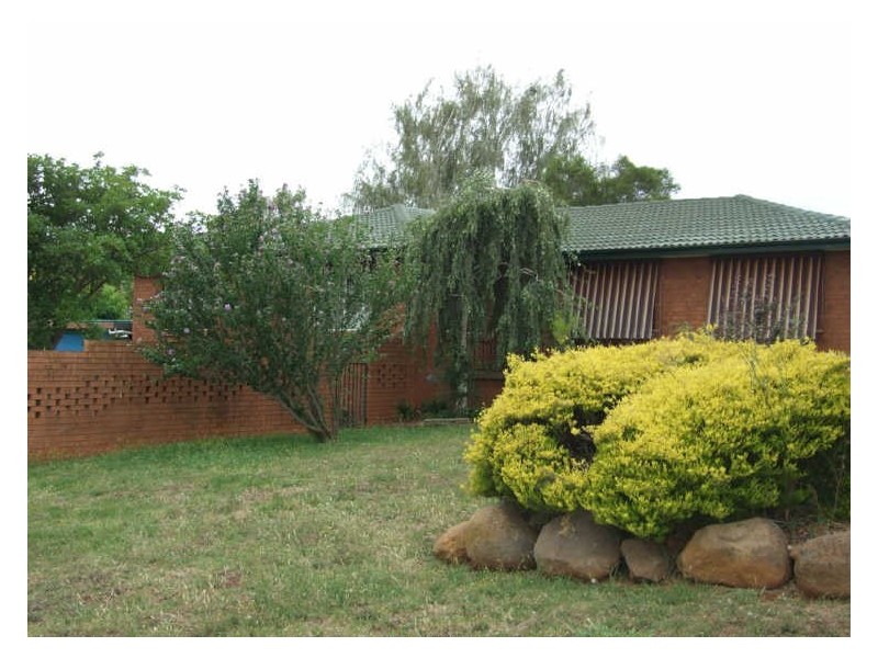 5 Torolusa Way, Orange NSW 2800