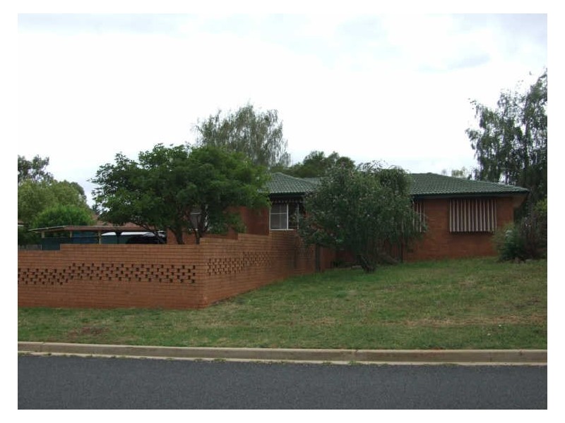 5 Torolusa Way, Orange NSW 2800