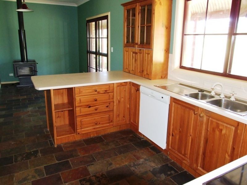 18 Paling Yards Loop Road, Orange NSW 2800