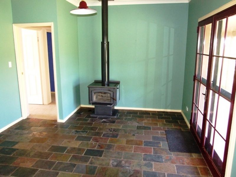 18 Paling Yards Loop Road, Orange NSW 2800