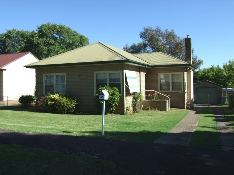 45 Tobruk Crescent, Orange NSW 2800