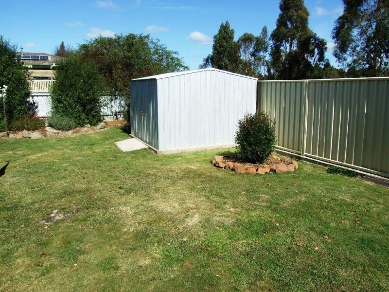 5 Redluom Place, Orange NSW 2800