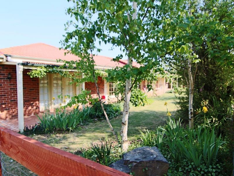 5 Bill Marshall Drive, Orange NSW 2800