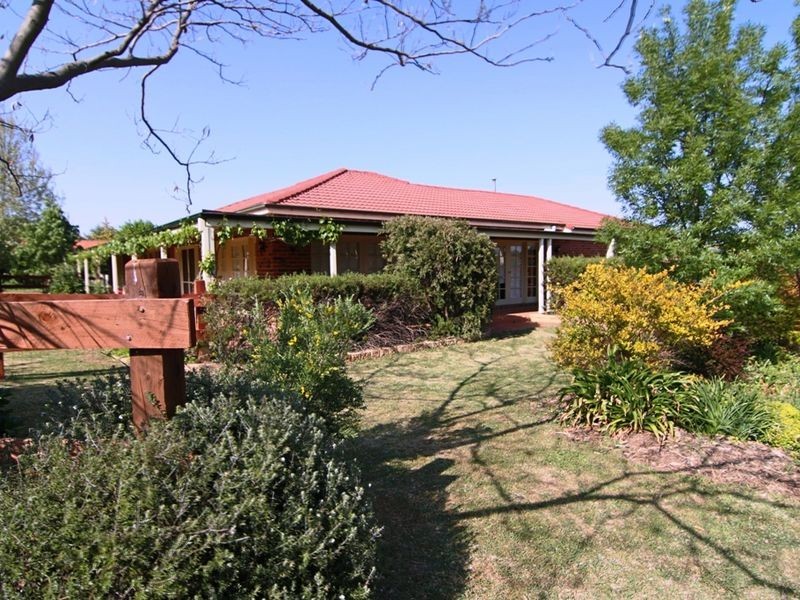 5 Bill Marshall Drive, Orange NSW 2800