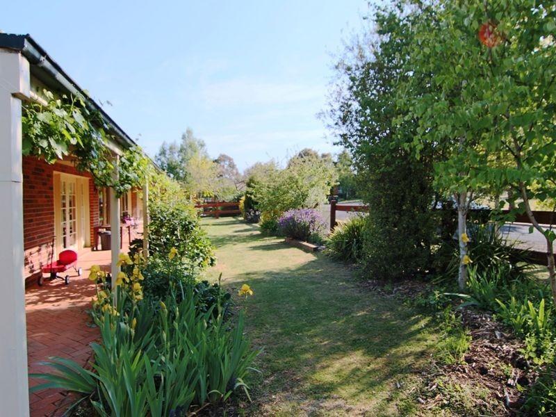 5 Bill Marshall Drive, Orange NSW 2800