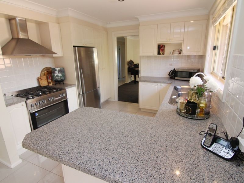 36 Bill Marshall Drive, Orange NSW 2800