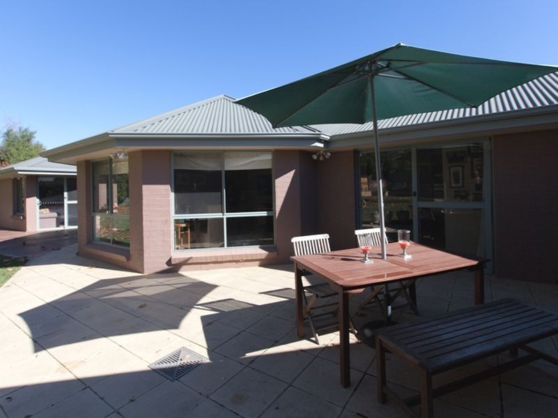 37 Goldfinch Way, Orange NSW 2800