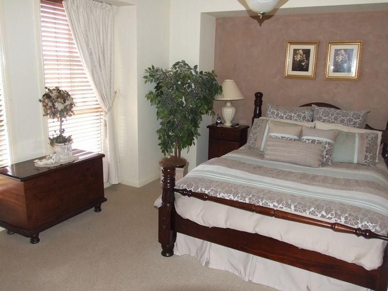 34 Quinlan Run, Orange NSW 2800