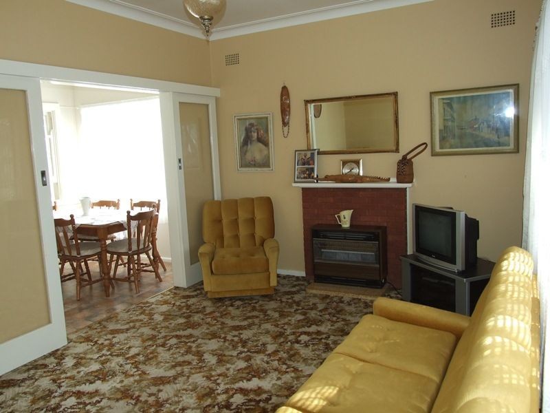 25 Collwood Cres, Orange NSW 2800