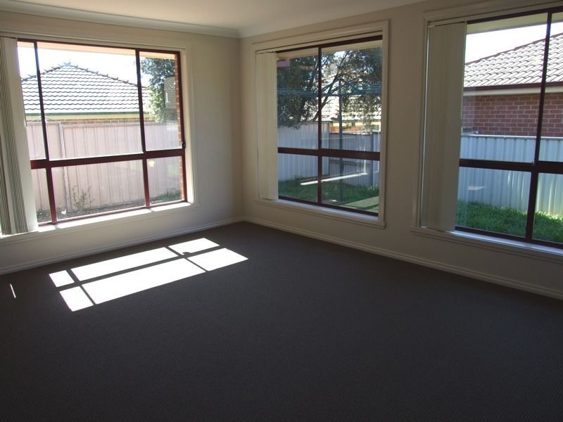 1/8 Rosedale Place, Orange NSW 2800