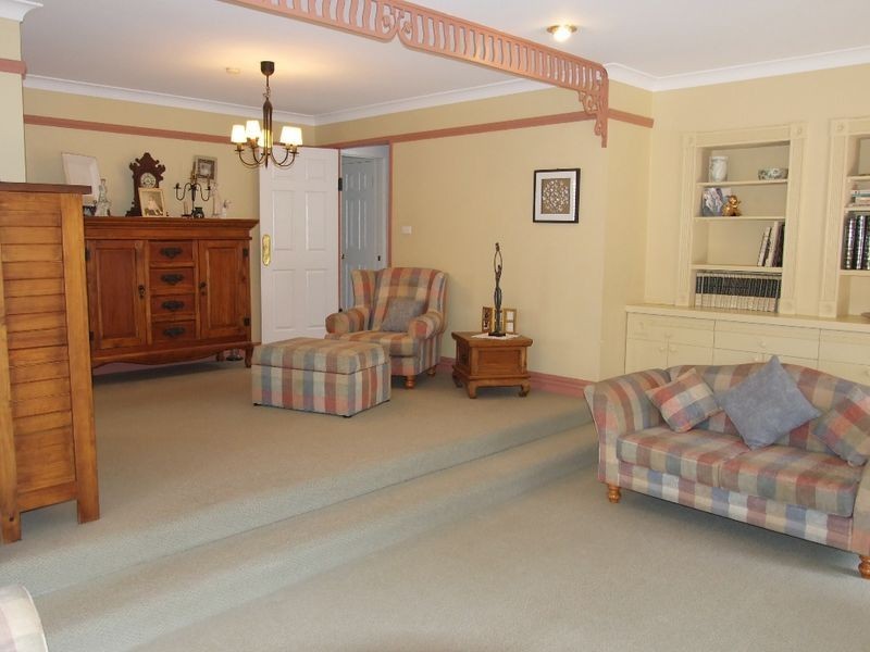 17 Crinoline Street, Orange NSW 2800