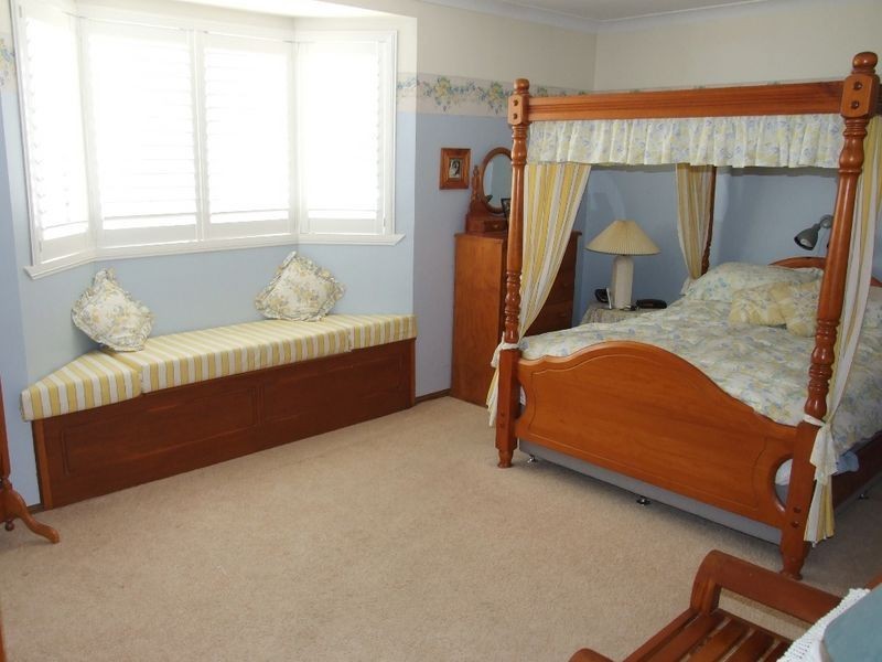 17 Crinoline Street, Orange NSW 2800