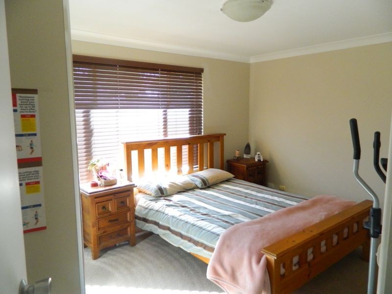 14 Maxime Place, Orange NSW 2800