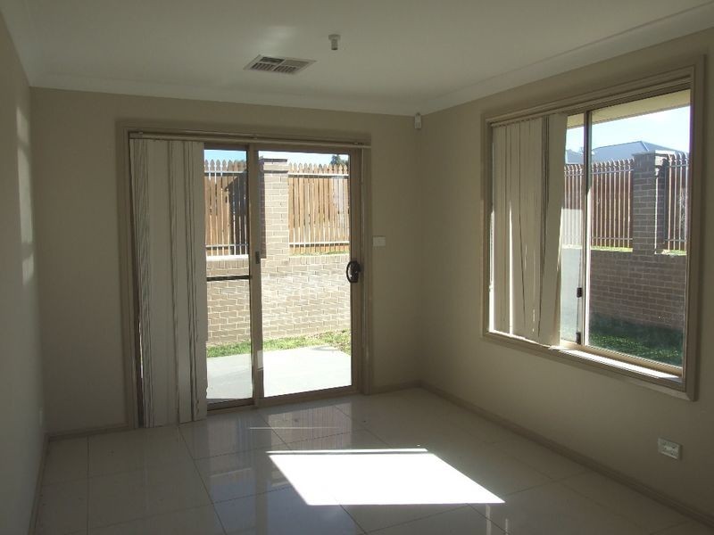 5 Hughes Street, Orange NSW 2800