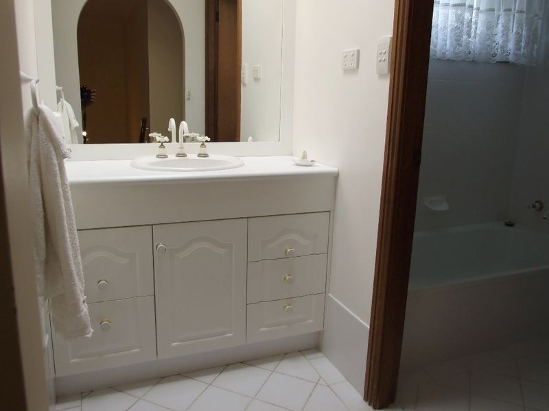 18 Malvern Avenue, Orange NSW 2800