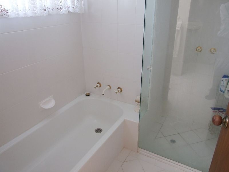 18 Malvern Avenue, Orange NSW 2800