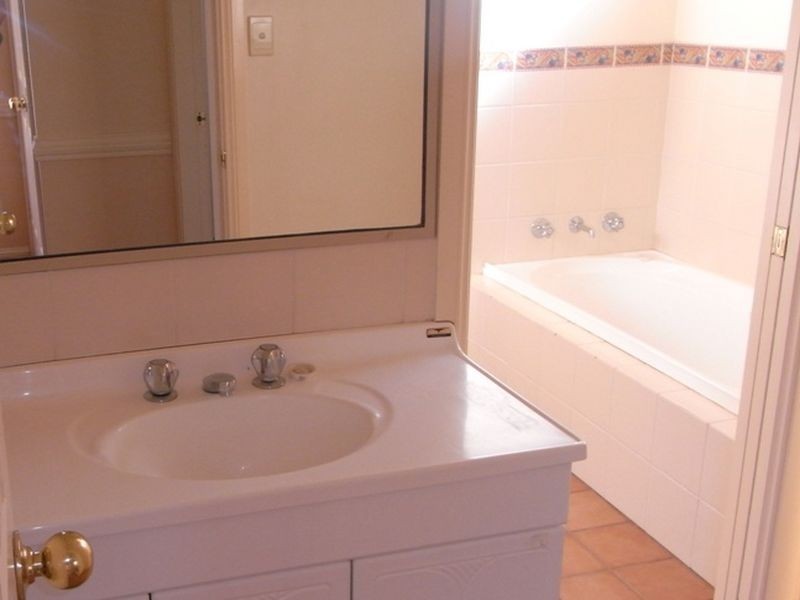 Unit 1 & Unit 2/113-115 Franklin Road, Orange NSW 2800