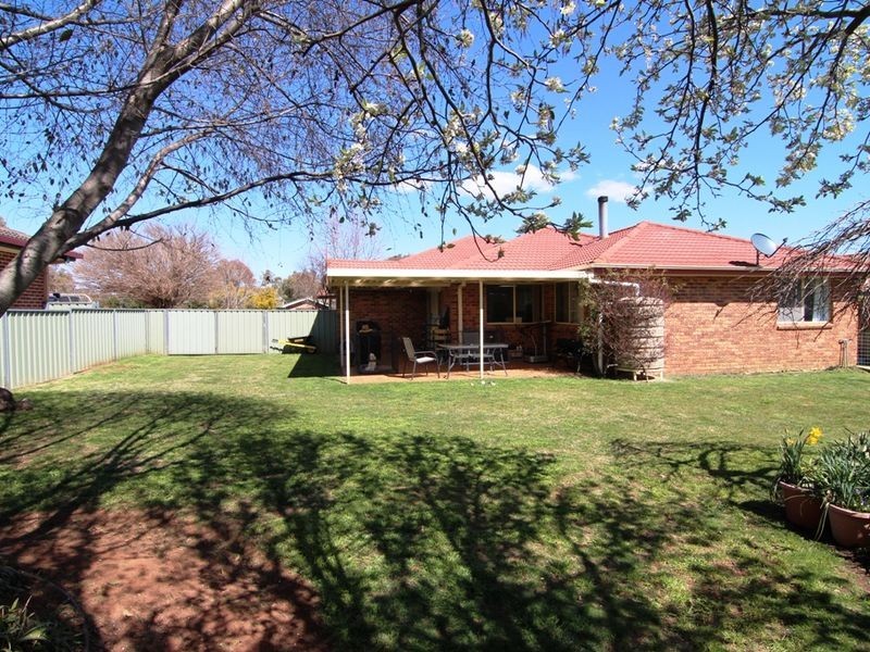 3 Mallee Place, Orange NSW 2800