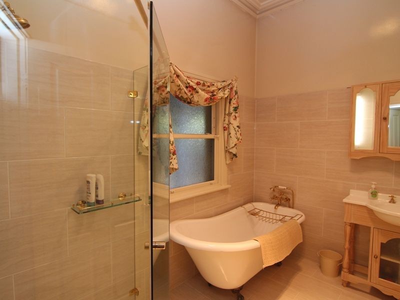 8 Byng Street, Orange NSW 2800