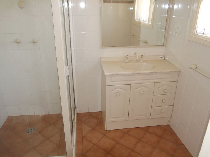 2 Albion Place, Orange NSW 2800