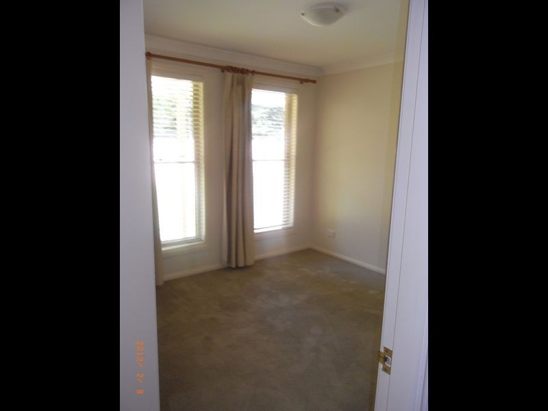 1/5 Coronation Drive, Orange NSW 2800