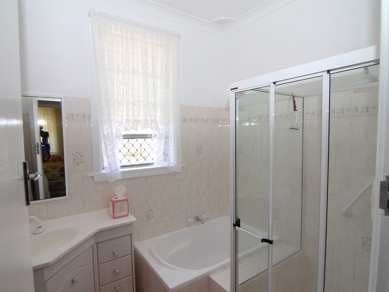 170 Hill Street, Orange NSW 2800