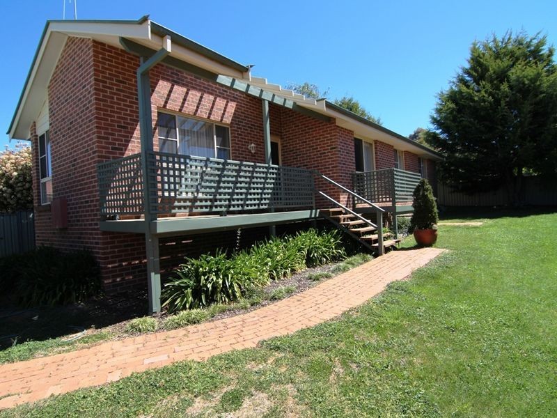 5 Sheridan Place, Orange NSW 2800