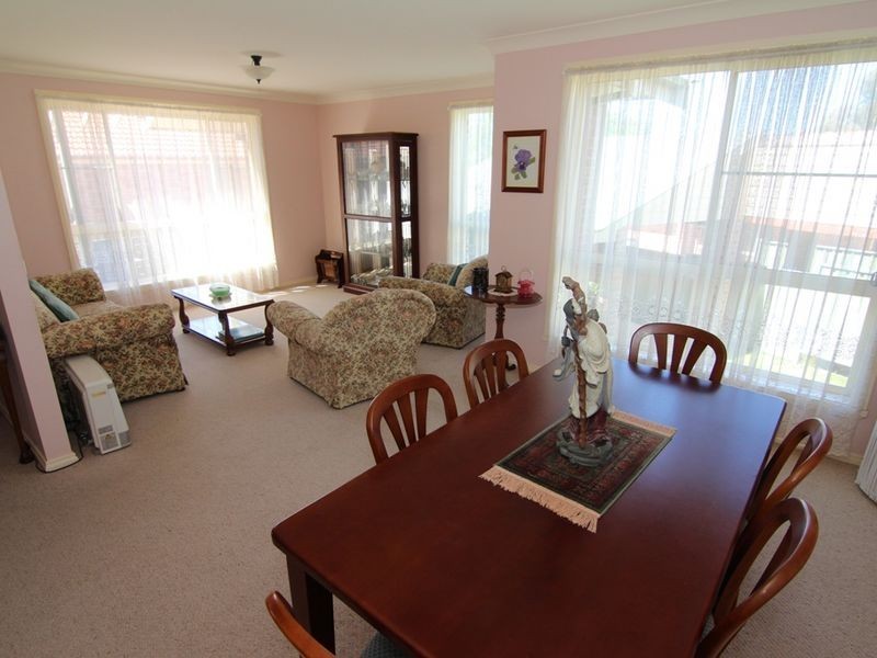 5 Sheridan Place, Orange NSW 2800