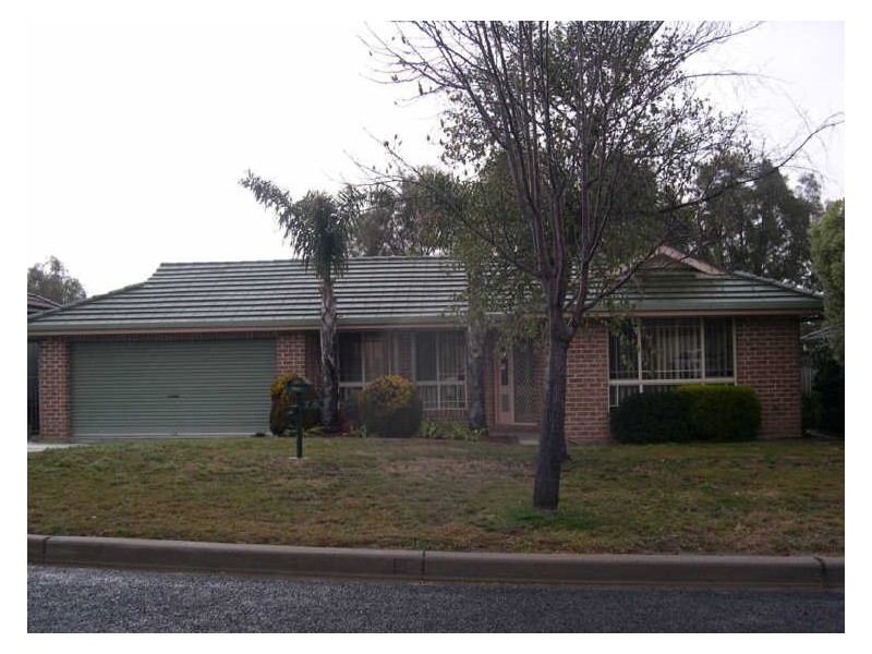 75 Sieben Drive, Orange NSW 2800