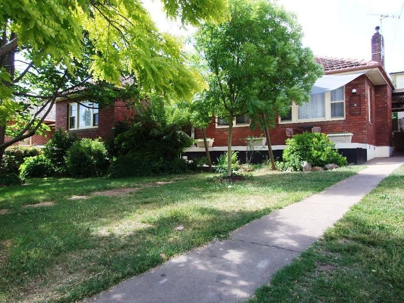 25 Casey Street, Orange NSW 2800