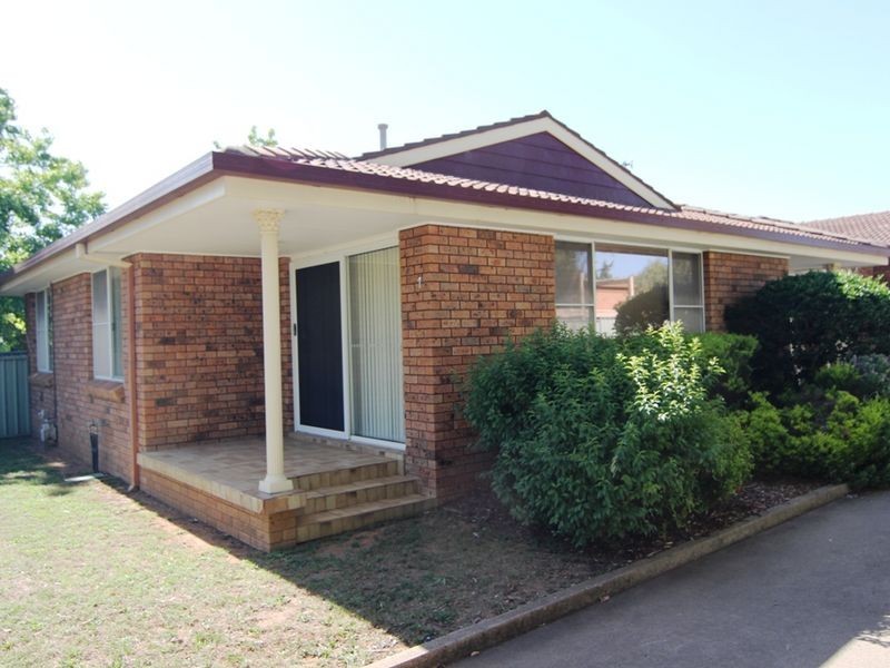 1/16 Warrendine Street, Orange NSW 2800