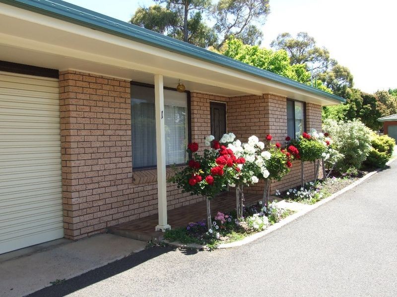 1/60 Kenna Street, Orange NSW 2800