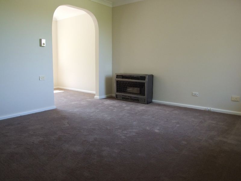 25 Rawle Ave, Orange NSW 2800