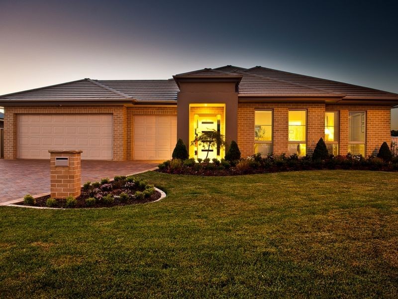 17 Murray Avenue, Orange NSW 2800